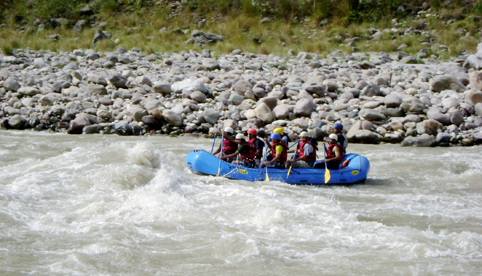 rafting at rishikesh